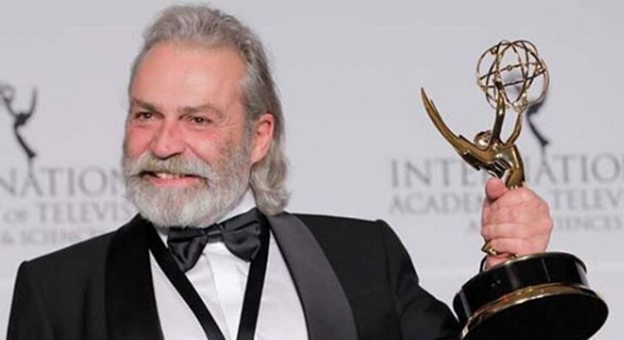 Emmy Ödülleri'nde En İyi Erkek Oyuncu Ödülü Haluk Bilginer'in