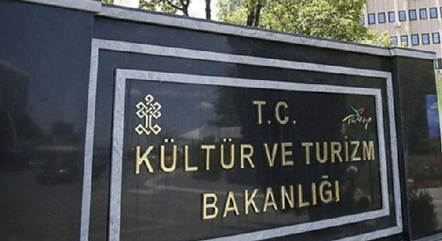 Bakanlık: Türkiye'ye ilk 3 ayda 2 milyon 689 bin 986 ziyaretçi geldi