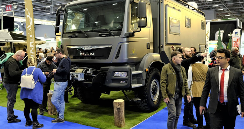 Doğa tutkunları CNR’a kamp kurdu