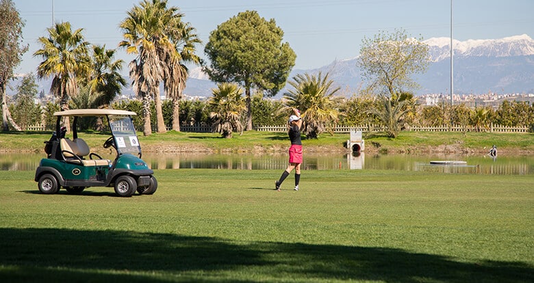 Ladies Golf Turnuvası Gloria Hotels'de Başlıyor