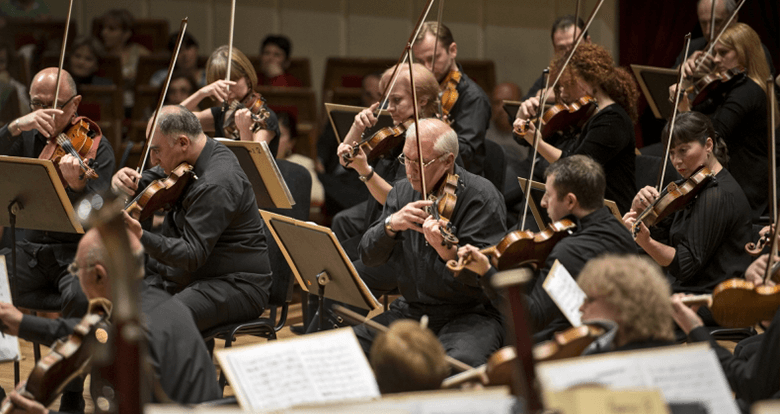 Baharın Renkleri Nisanda İş Sanat’ta