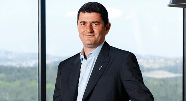 Tiyatrolara Destekte İlk Adım Anadolu Efes’ten