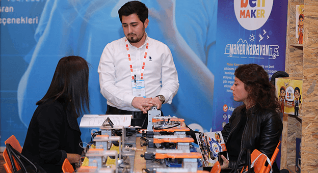 Türkiye Eğitim Teknolojileri Zirvesi'nin Yeni Tarihi Açıklandı