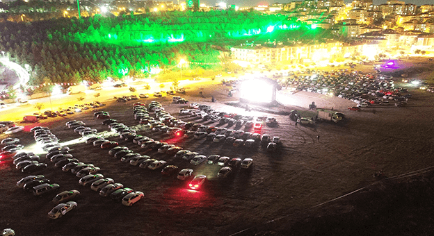 Gölbaşı'nda, Dolunayın Gölgesinde Sinema Keyfi