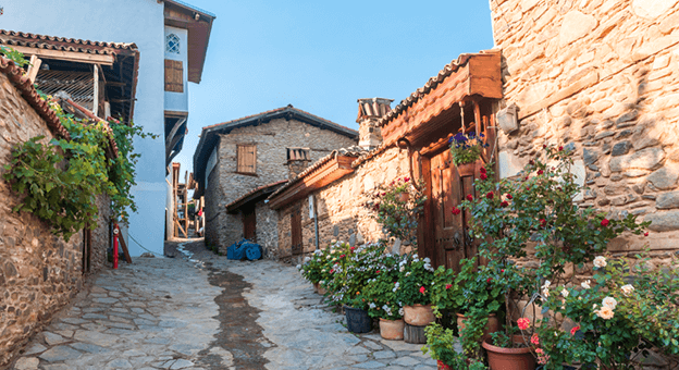 Doğa harikası tatil yerlerini keşfetmenin tam zamanı