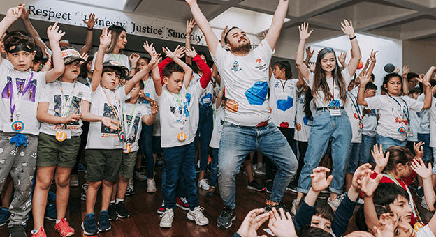 Minikler Türkiye’nin ilk Sanal Bilim Şenliği’nde Buluşuyor
