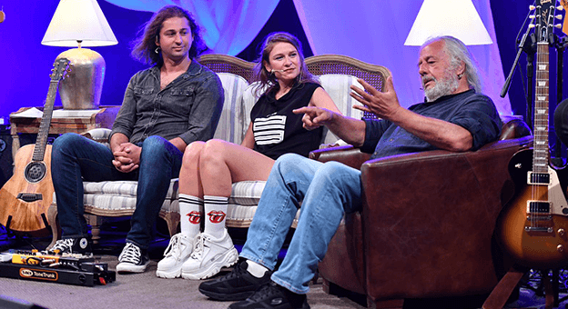 Ünlüler, İmece Usulüyle Gerçekleşen Programda Bir Araya Geldi