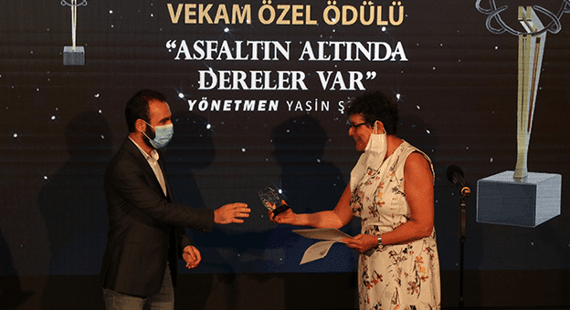 Vekam Özel Ödülü’nün sahibi “Asfaltın Altında Dereler Var” Belgeseli Oldu