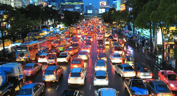Sokağa Çıkma Kısıtlamaları Akşam Trafiğini Artırdı