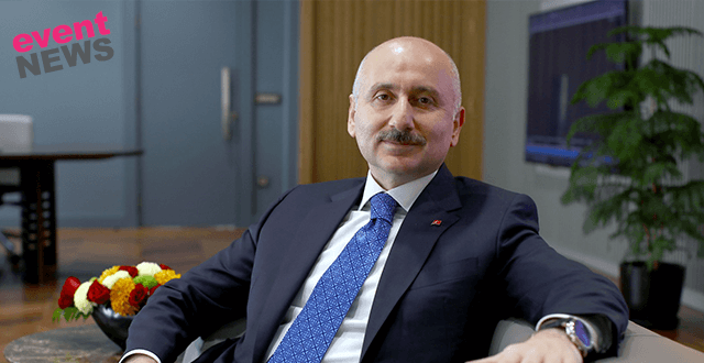 Bakan Karaismailoğlu: Pandemide havalimanlarında 73 milyon yolcuya hizmet verildi