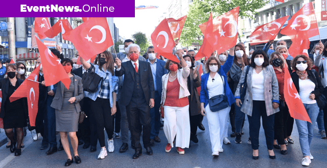 Milli Mücadele'nin simge ilçesi Şişli'de 19 Mayıs coşkuyla kutlandı