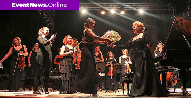 Uluslararası Gümüşlük Müzik Festivali Şef Nisan Ak yönetiminde müzikseverlerle buluştu