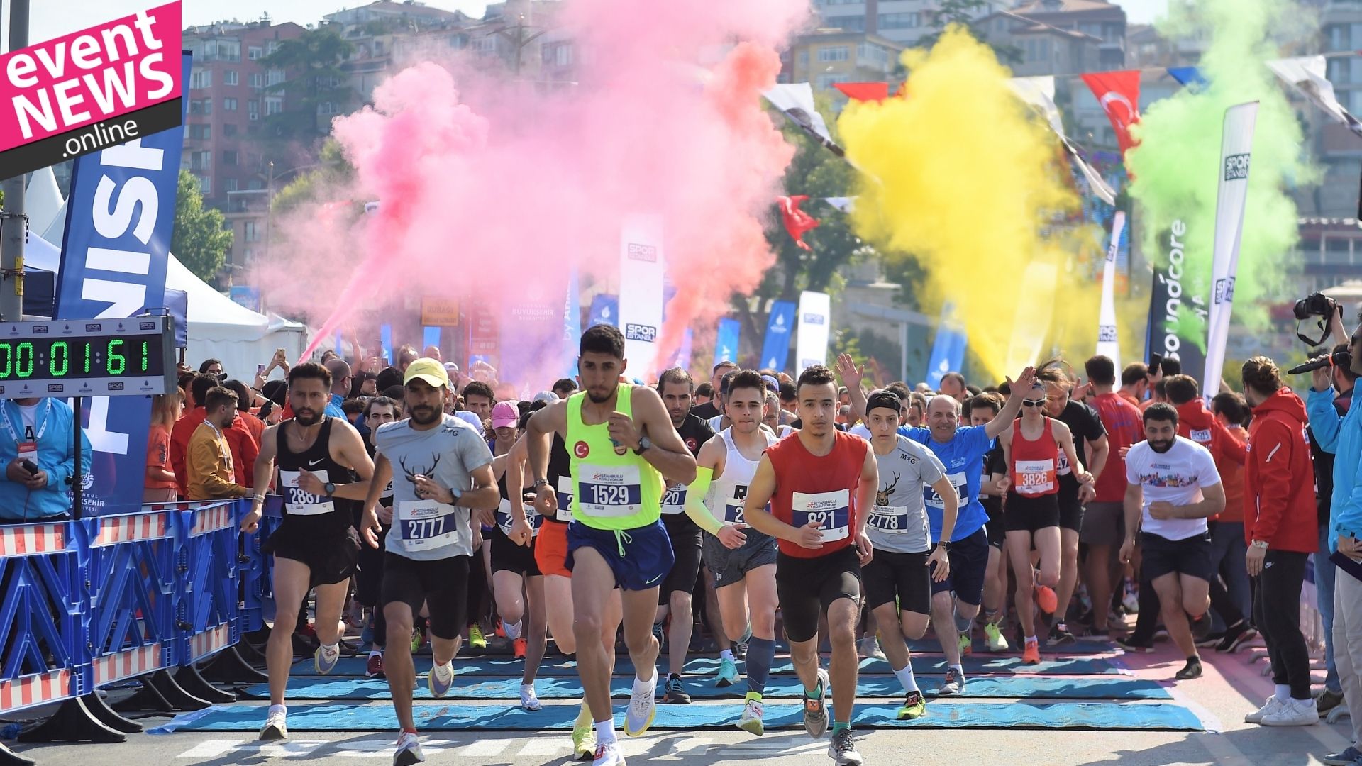 İstanbul'un En Renkli Koşusu Gerçekleşti