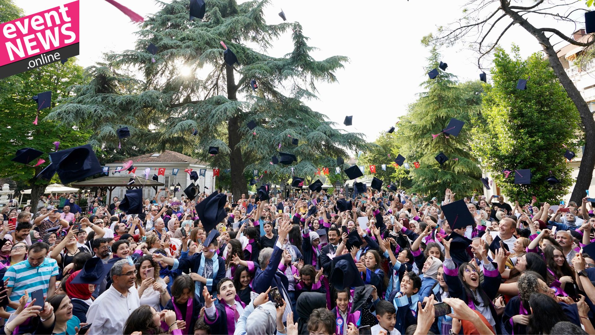 Üsküdar Çocuk Üniversitesi'nde Mezuniyet Coşkusu