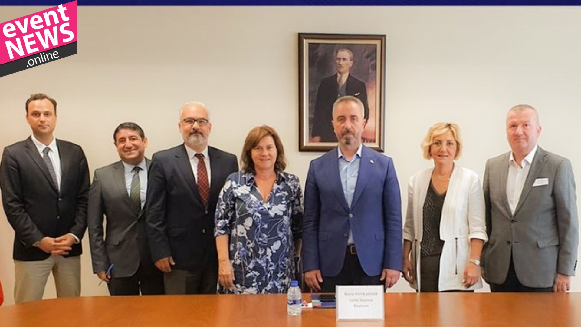 Gelir İdaresi Başkanı Bekir Bayrakdar ile Turizm Sektör Temsilcileri Bir Araya Geldi