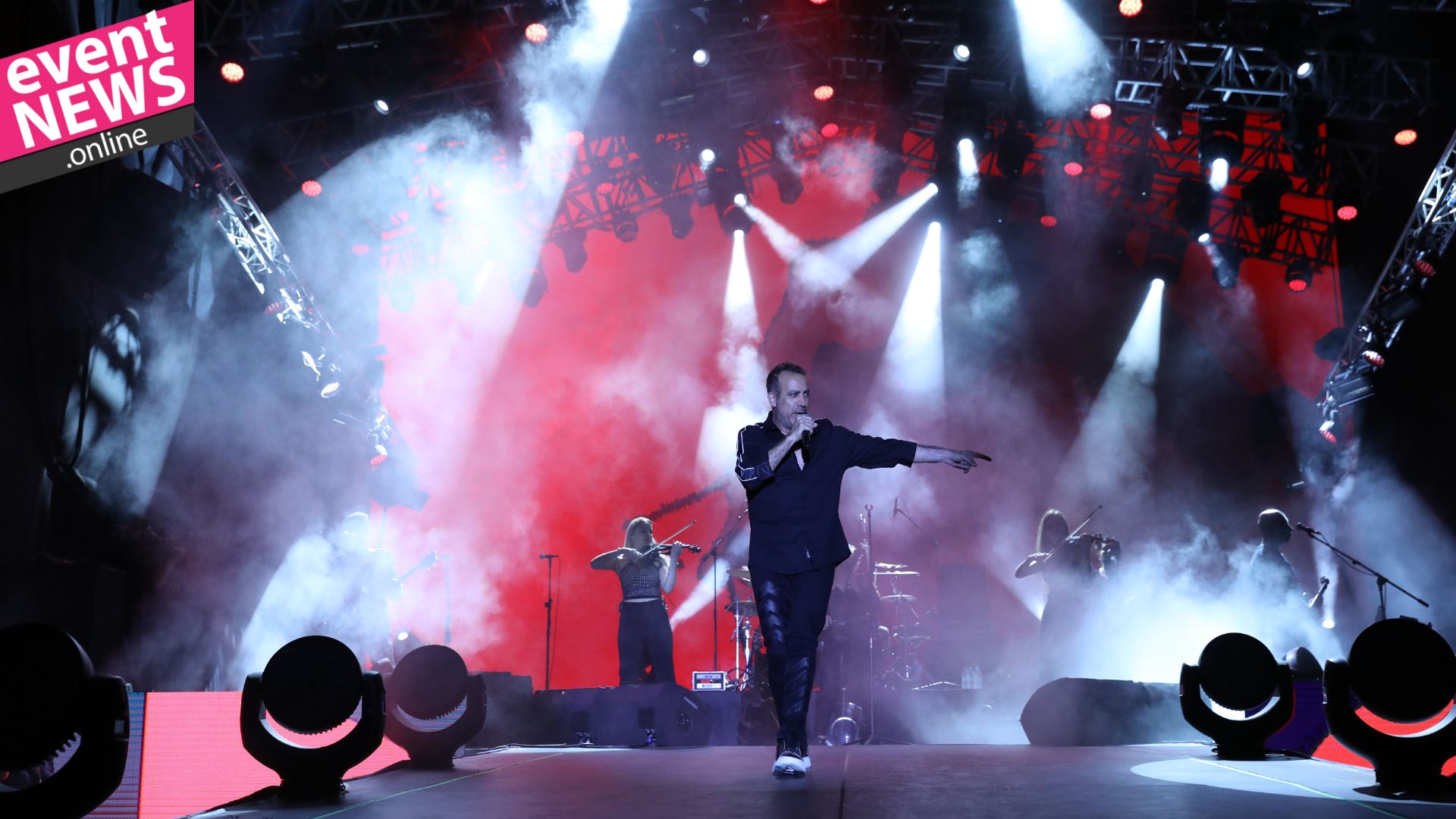 Haluk Levent'e 65 Bin Seyirci Eşlik Etti
