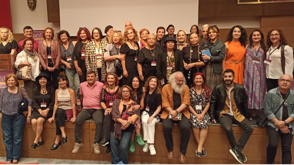 Kadın Şiirleri Festivali Toplantısına Şairler Katıldı