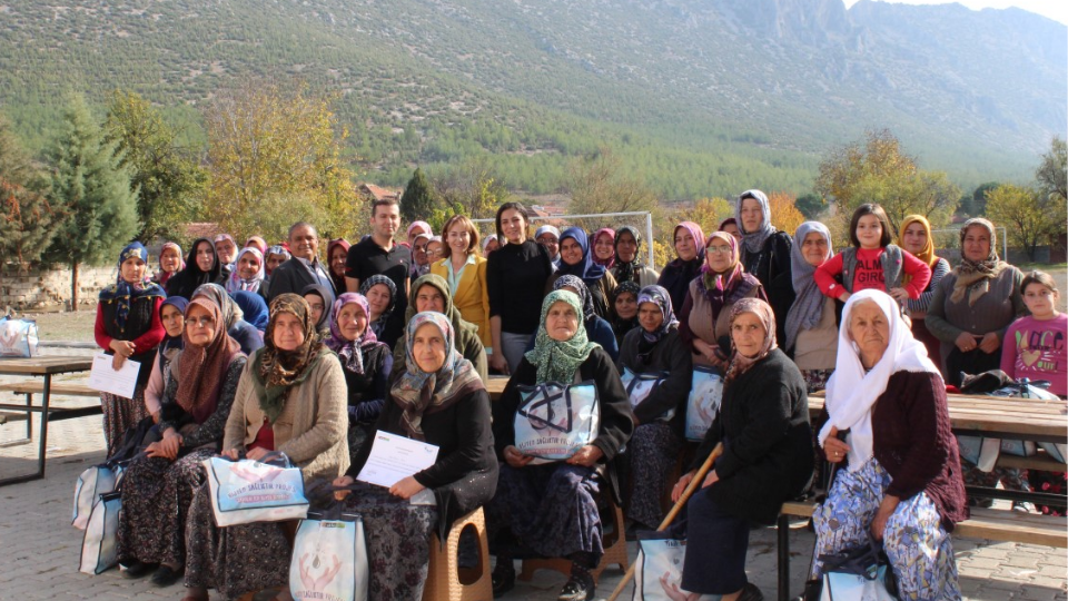 Yedi Bin Kadına Ulaşan Proje Ödül Aldı
