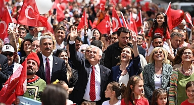 23 Nisan, Bursa’da da coşkuyla kutlandı.