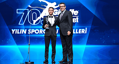 Rıfat Hamza Taş, Yılın Kayak Sporcusu Ödülü'nün sahibi oldu