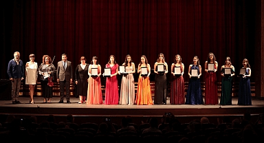 Yarının Kadın Yıldızları: Genç Kadın Müzisyenler Eğitim Destek Fonu, 7. yılını kutluyor