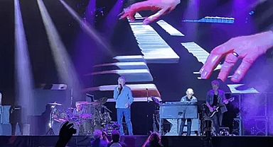 İngiliz rock grubu Deep Purple, İstanbul'da konser verdi