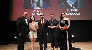  FİLM-SAN VAKFI’NA ÖZEL TASARLANAN ÖDÜL HEYKELCİĞİ BEĞENİ TOPLADI