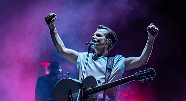 KENAN DOĞULU, YAZ TURNESİNE DOLU DİZGİN DEVAM EDİYOR