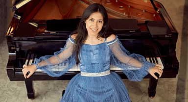 ÇEV Sanat’ın 14 Yaşındaki Genç Piyanisti Arya Su Gülenç’in Almanya’daki Büyük Başarısı
