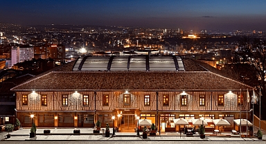 Divan Grubu Başarılarını Ödülle Taçlandırdı