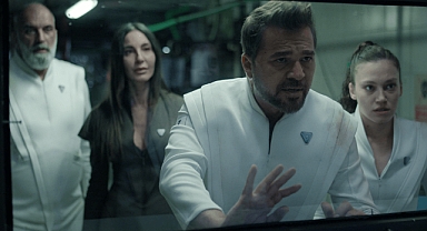 Engin Altan Düzyatan’ın Başrolünde Olduğu Dünya Varmış Filmi, 22 Kasım’da Vizyonda