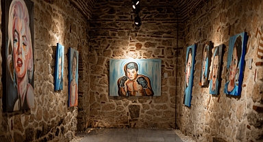 Eserlerime Hayalimde Tasarladığım Yoldan Giderek Başlıyorum