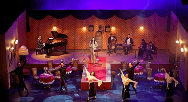 İstanbul'da Taş Plak Gecesi Yaşandı: Unutulmuş Şarkılar Yeniden Dinleyicilerle Buluştu