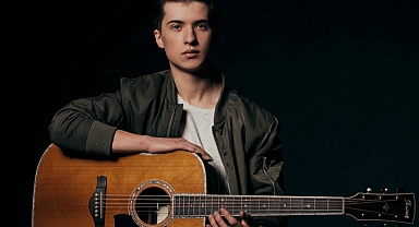 Gitar virtüözü Marcin sınırları aşan müziği ile ilk kez Türkiye’de