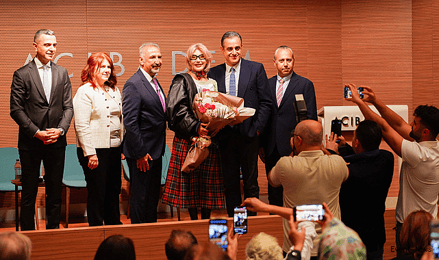 Hande Yener Meme Kanserini Erken Teşhisle Yenmenin Gücünü Anlattı