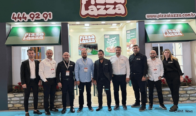 PizzaLazza ve Saloon Burger, “Bayim Olur musun?” Fuarında Yatırımcı Akınına Uğradı