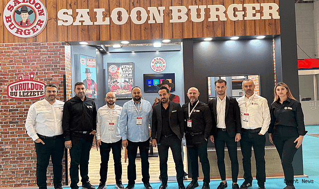 PizzaLazza ve Saloon Burger, “Bayim Olur musun?” Fuarında Yatırımcı Akınına Uğradı