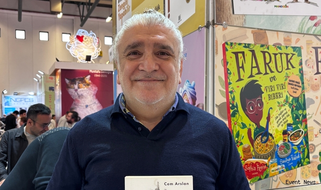 İnkılâp Kitabevi’nin İmza Günleri Kitapseverlerden Yoğun İlgi Gördü