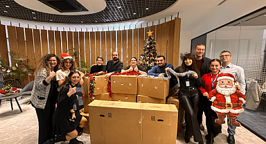 Tatilsepeti’nden Yeni Yıla Anlamlı Dayanışma: Dilek Ağacı LÖSEV Çocukları İçin Kuruldu