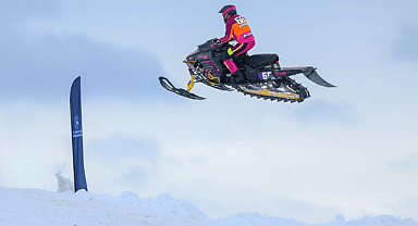 Dünya Kar Motosikleti Şampiyonası Rize’de start aldı