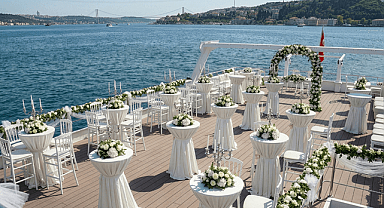 Boğaz’a Karşı “Evet”: Swissôtel’den Nikâh Kokteyline Yeni Bir Yorum