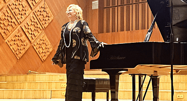 Gülsin Onay, CSO Tarihi Salon’da 50 Yıl Sonra İlk Solo Resitalini Verdi