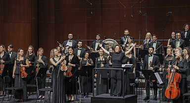 İDSO DenizBank Konserleri Şubat Ayına Anma ve Müzikle Başladı