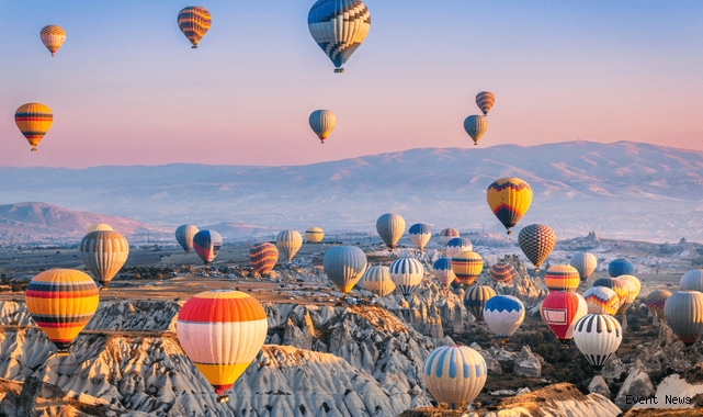 Obilet, Ramazan Bayramı tatilini değerlendirmek isteyenler için yurt içi ve vizesiz yurt dışından oluşan 10 rotalık bir seyahat listesi paylaştı. 