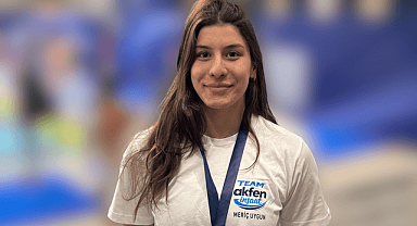 Team Akfen İnşaat Sporcusu Milli Yüzücü Meriç Uygun’dan Uluslararası Başarı