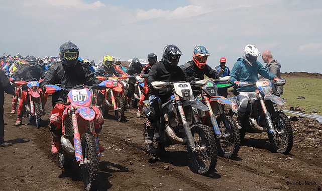 Ağrı'nın Zorlu Coğrafyasında İlk Enduro Heyecanı Yaşandı
