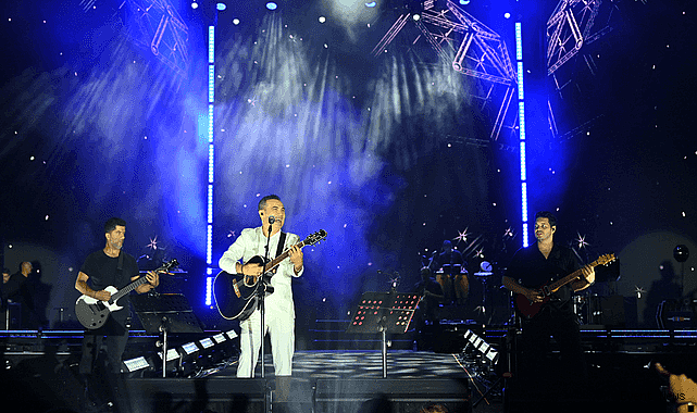 Ferhat GÖçer Sakarya'da Festival Coşkusunu Yüksellti